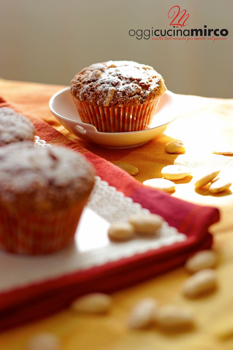muffin al cioccolato bianco e mandorle
