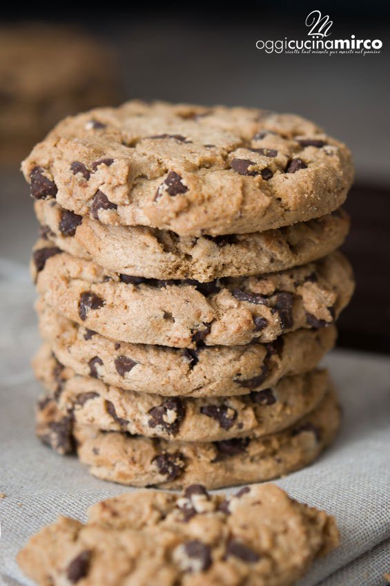ricetta cookies con gocce di cioccolato con bimby o senza