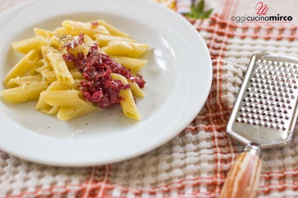 pasta bresaola e crema di parmigiano