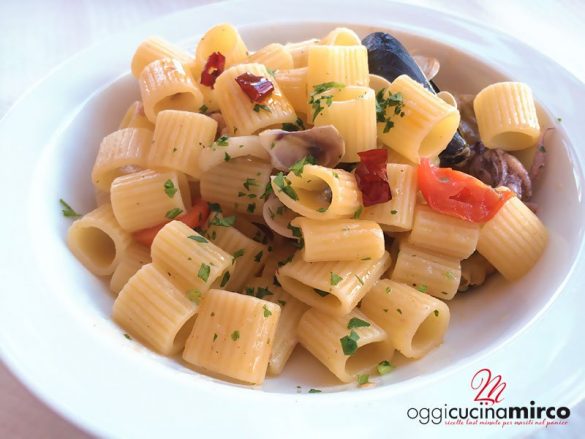 pasta allo scoglio