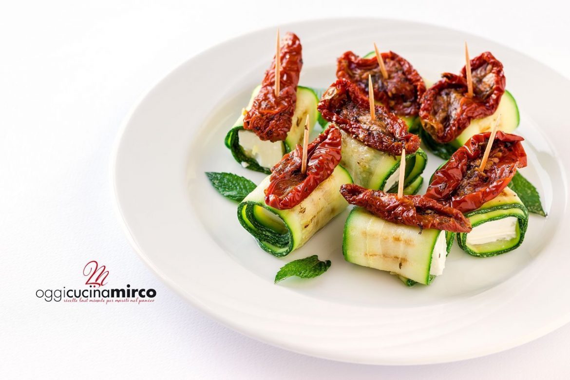 Involtini di zucchine e feta greca