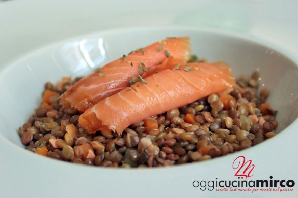 lenticchie con salmone affumicato