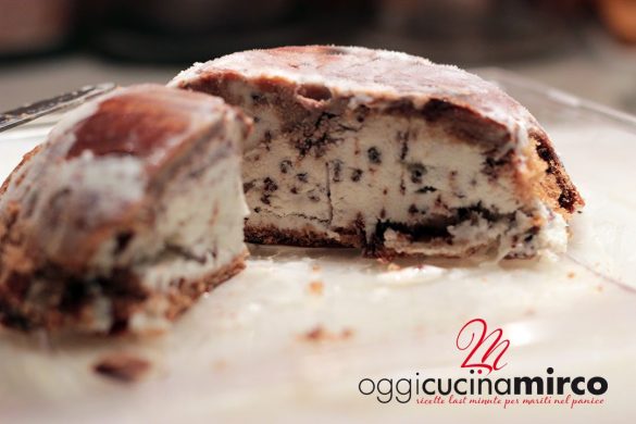 zuccotto ripieno di gelato