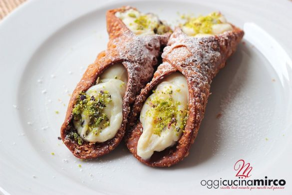 cannoli siciliani della pasticceria campidoglio acquistati su foodscovery
