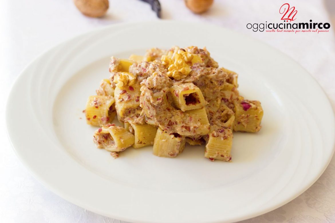 pasta al pesto di radicchio e noci
