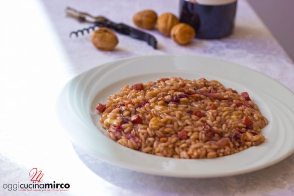 Risotto al Barolo con radicchio, pancetta e scamorza