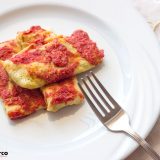 Bauletti di crepes con salmone e zucchine