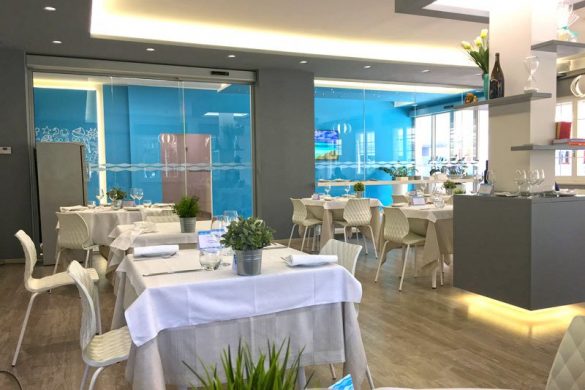 interno del ristorante minerva di villa rosa di martinsicuro
