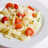Insalata di baccalà con pomodorini e grana