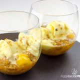 pesche sciroppate con gelato