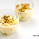 coppette di frutta allo yogurt
