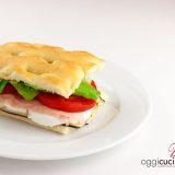 focaccia ripiena con cotto e melanzane grigliate