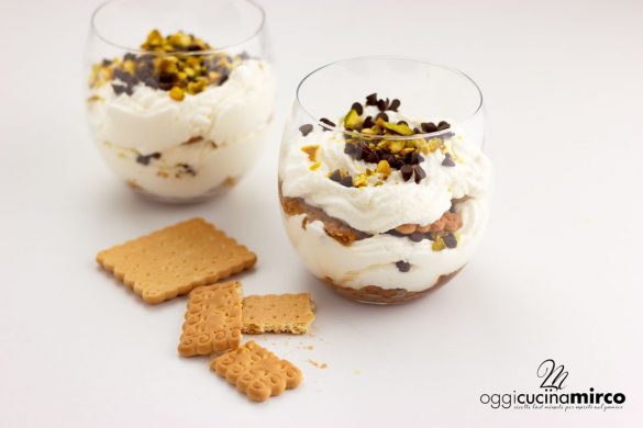 tiramisù di ricotta e pistacchio