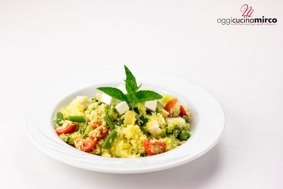 cous cous veloce con zucchine, fagiolini e feta