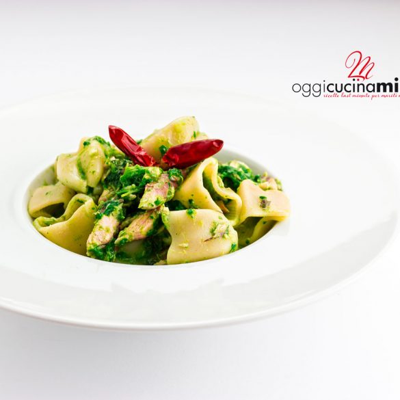 Pasta con cime di rapa e tonno | OggiCucinaMirco