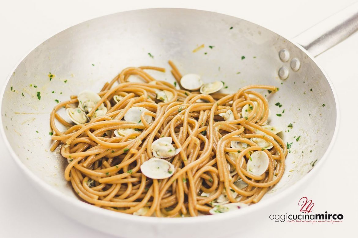 Spaghetto affumicato con vongole