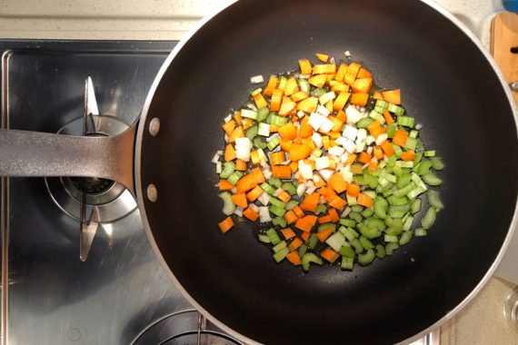 Preparazione soffritto