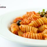 Fusilloro Verrigni con baccalà e olive taggiasche