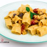 Pasta con pesce spada e melanzane