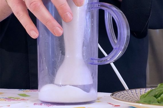 preparazione crema di burrata