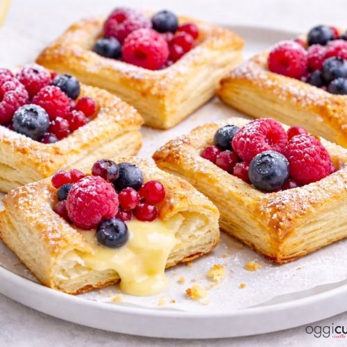 sfogliatine con crema e frutti di bosco velocissime